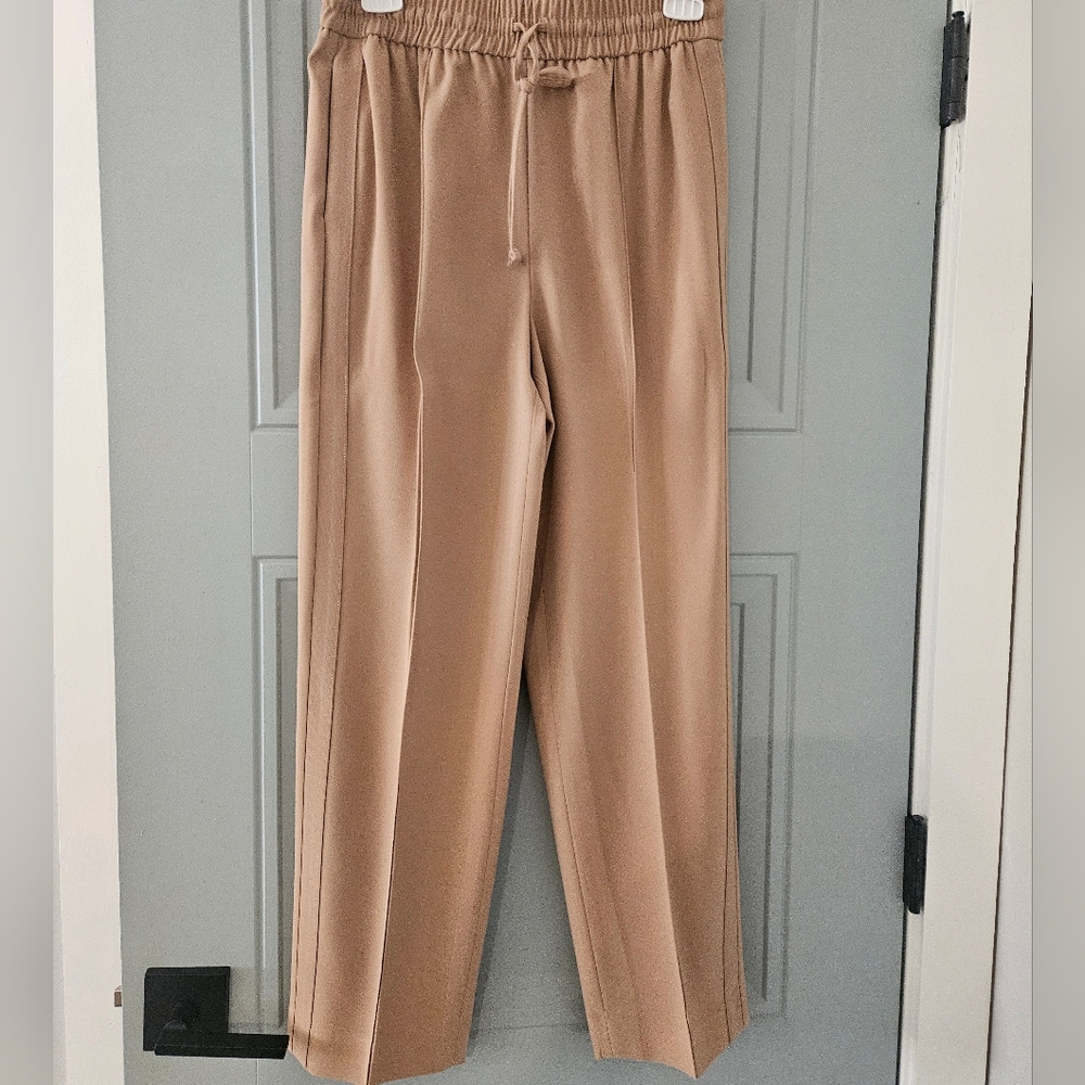Express Women's Tan Workpant Joggers